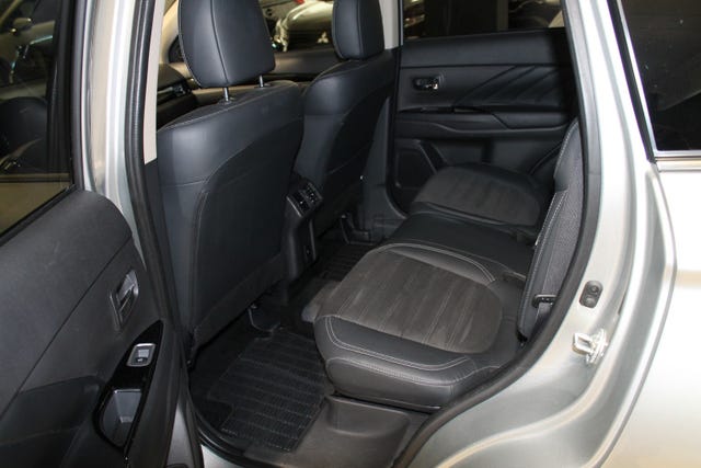 2020 MITSUBISHI OUTLANDER - 13