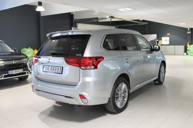 2020 MITSUBISHI OUTLANDER - 7