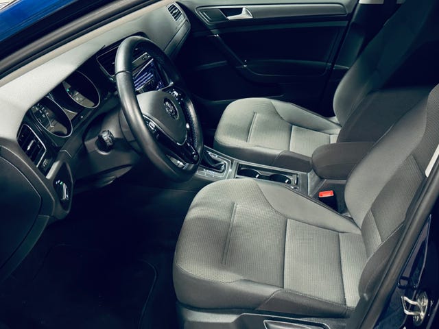 2018 VOLKSWAGEN GOLF - 10