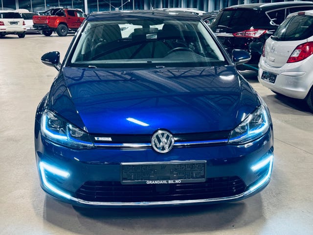 WVWZZZAUZJ8903199 2018 VOLKSWAGEN GOLF-1