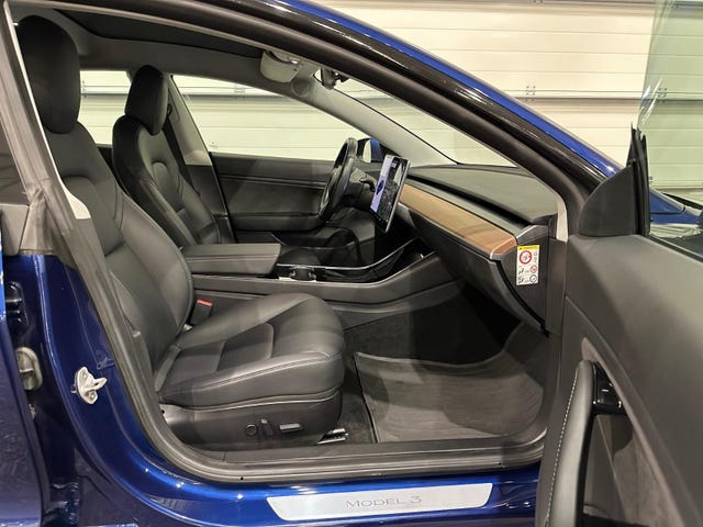 2019 TESLA MODEL 3 - 9