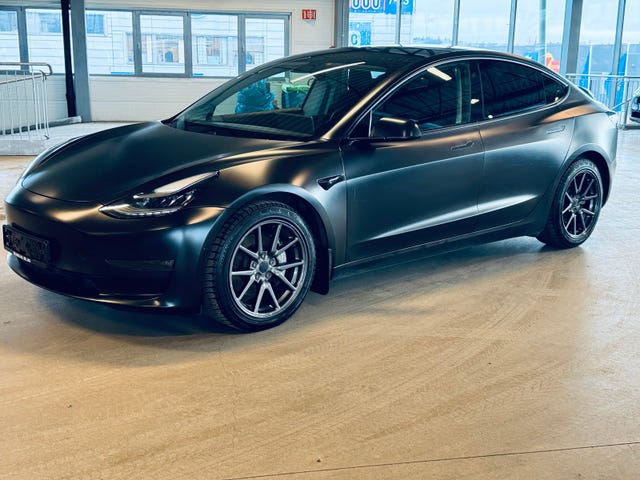 5YJ3E7EB0MF817624 2021 TESLA MODEL 3-1