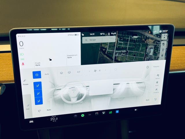 2021 TESLA MODEL 3 - 18