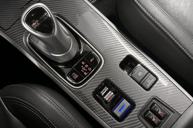 2020 MITSUBISHI OUTLANDER - 23