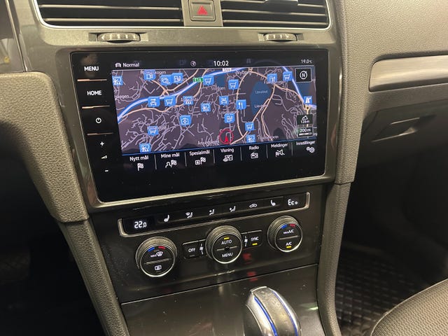 2018 VOLKSWAGEN GOLF - 18