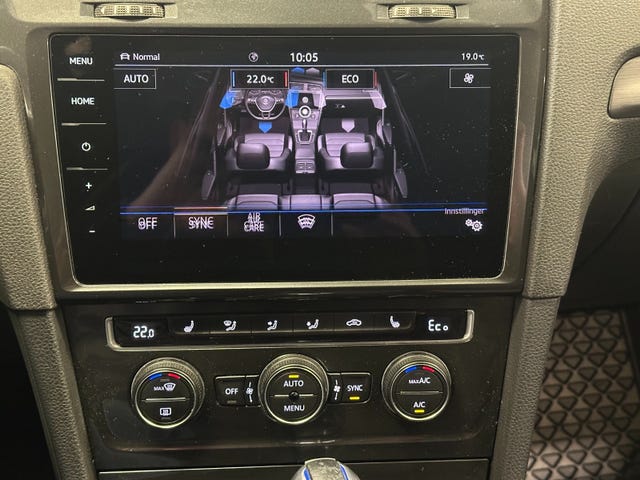 2018 VOLKSWAGEN GOLF - 23