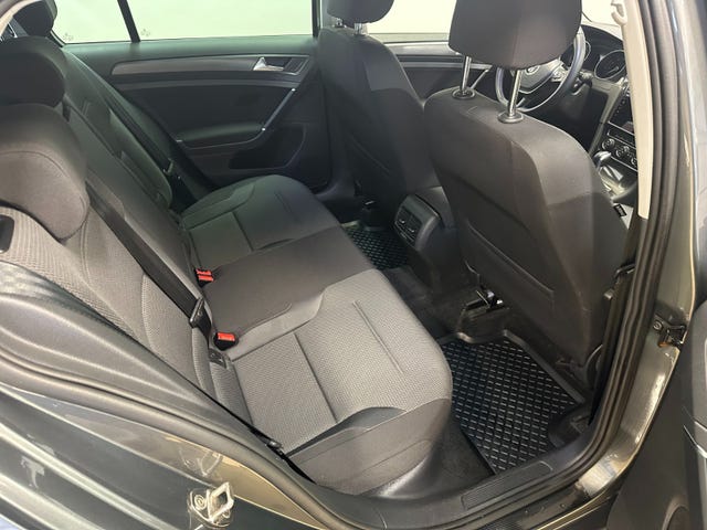 2018 VOLKSWAGEN GOLF - 8