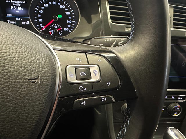 2018 VOLKSWAGEN GOLF - 14