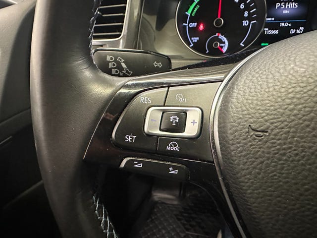 2018 VOLKSWAGEN GOLF - 15