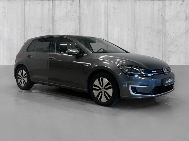 WVWZZZAUZJW903442 2018 VOLKSWAGEN GOLF-1