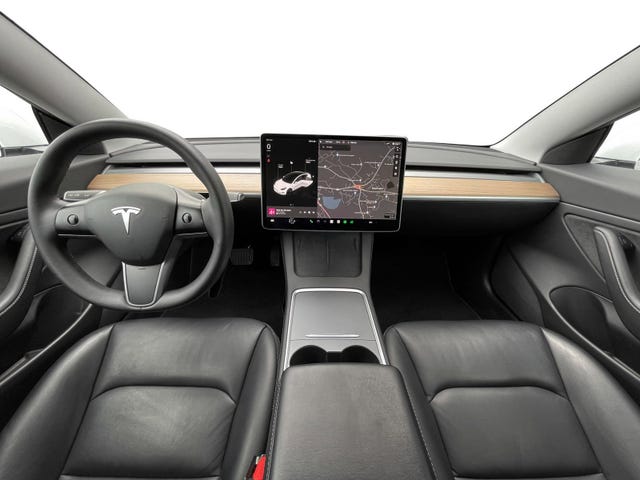 2021 TESLA MODEL 3 - 11
