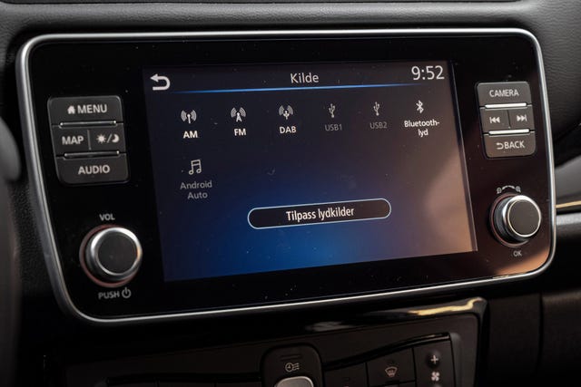 2022 NISSAN LEAF - 21