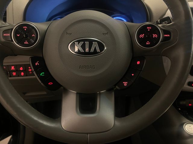 2016 KIA SOUL - 12