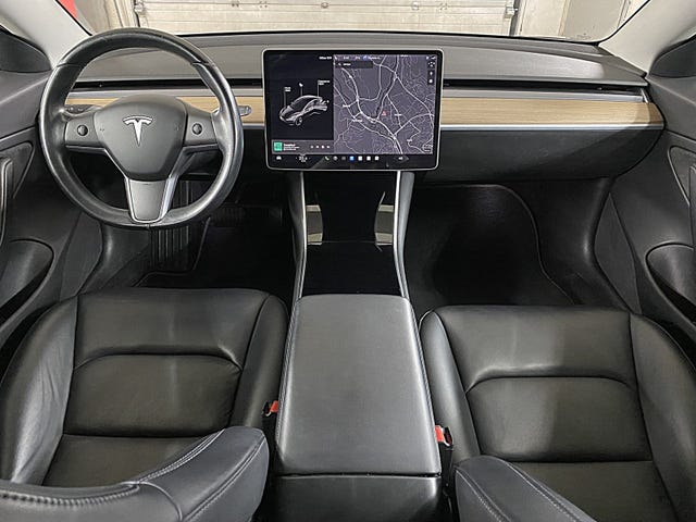 2019 TESLA MODEL 3 - 12
