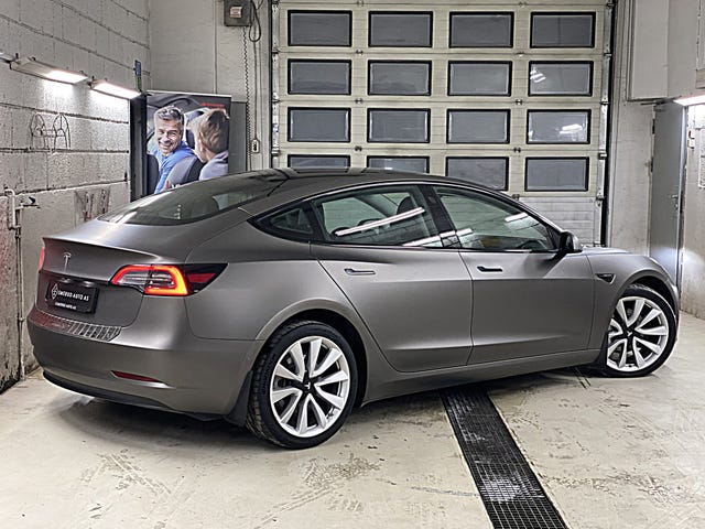 null 2019 TESLA MODEL 3-5
