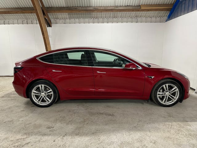 2019 TESLA MODEL 3 - 11