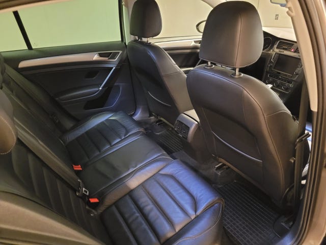 2015 VOLKSWAGEN GOLF - 17