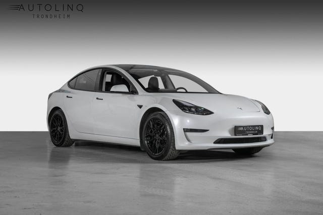 5YJ3E7EB8MF885332 2021 TESLA MODEL 3-0