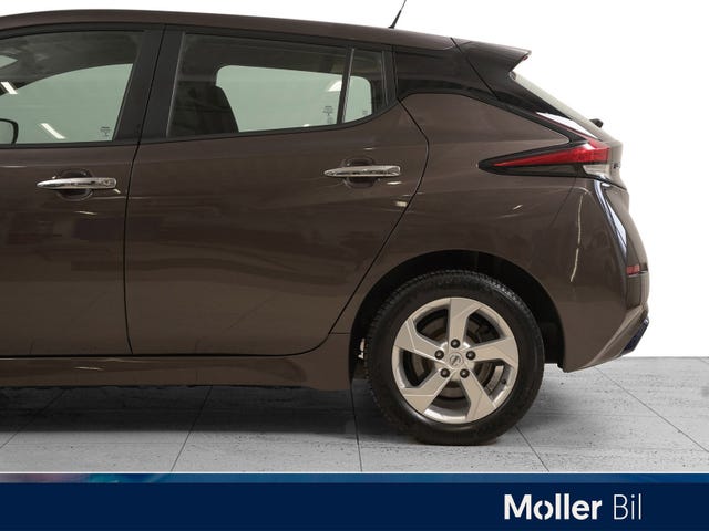 2021 NISSAN LEAF - 9