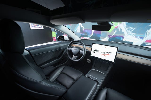 2021 TESLA MODEL 3 - 13