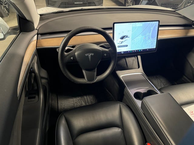 2021 TESLA MODEL 3 - 10