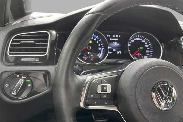 2018 VOLKSWAGEN GOLF - 20