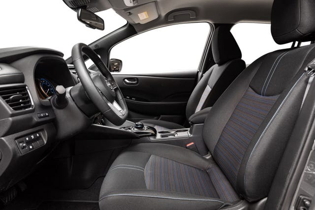 2022 NISSAN LEAF - 9