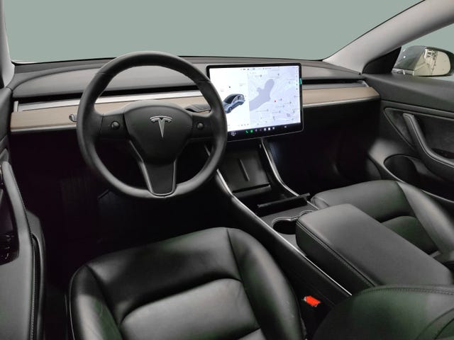 2019 TESLA MODEL 3 - 11