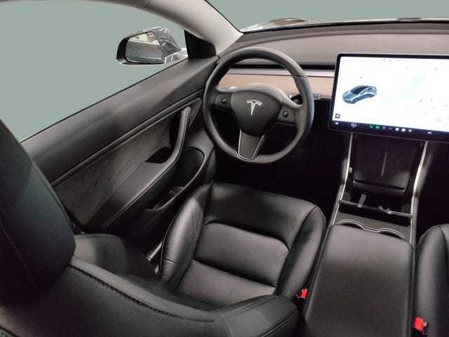 2019 TESLA MODEL 3 - 16