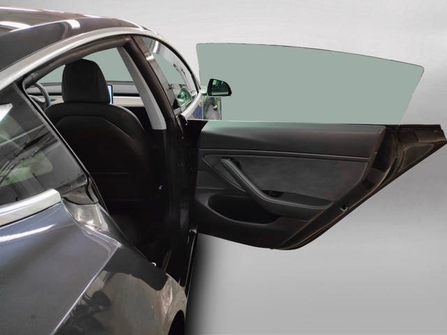 2019 TESLA MODEL 3 - 24