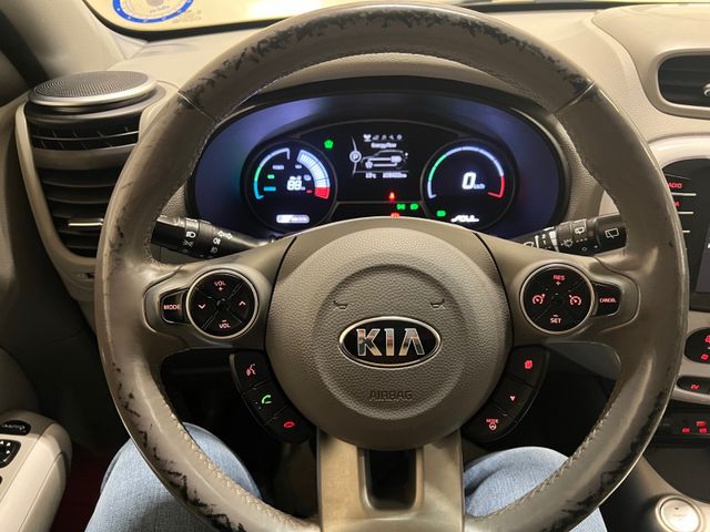 2016 KIA SOUL - 39