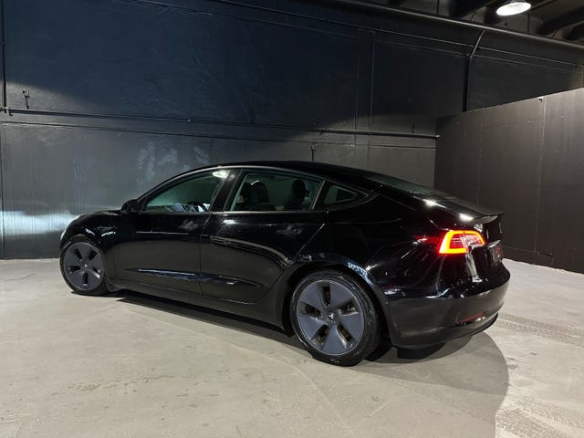 2021 TESLA MODEL 3 - 9