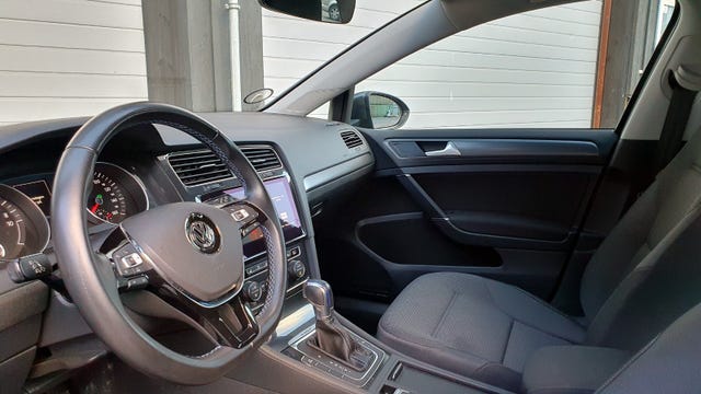 2018 VOLKSWAGEN GOLF - 16