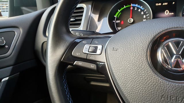 2018 VOLKSWAGEN GOLF - 11