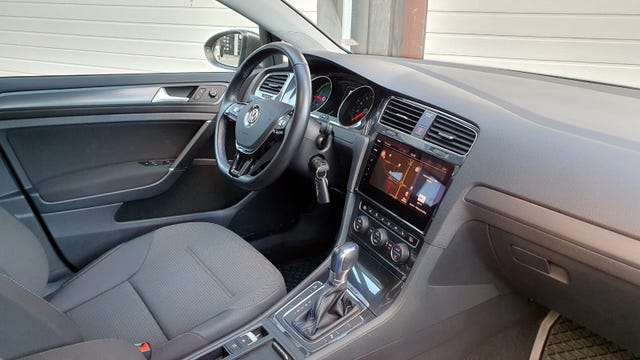 2018 VOLKSWAGEN GOLF - 17