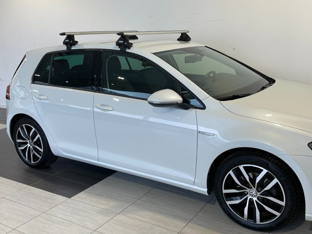 2015 VOLKSWAGEN GOLF - 10