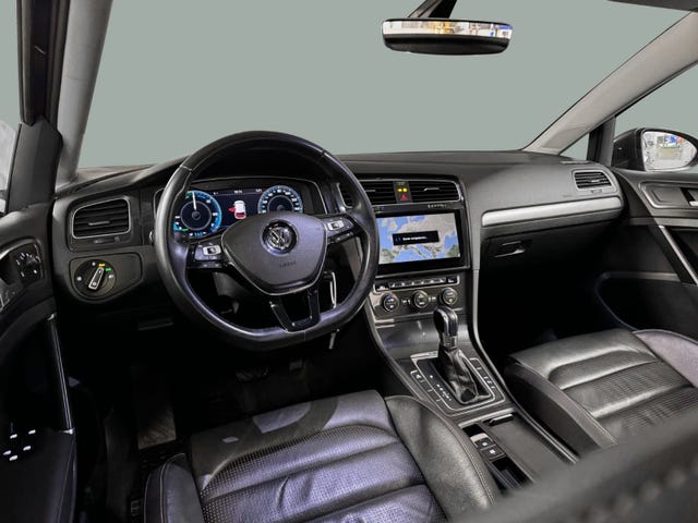 2018 VOLKSWAGEN GOLF - 12