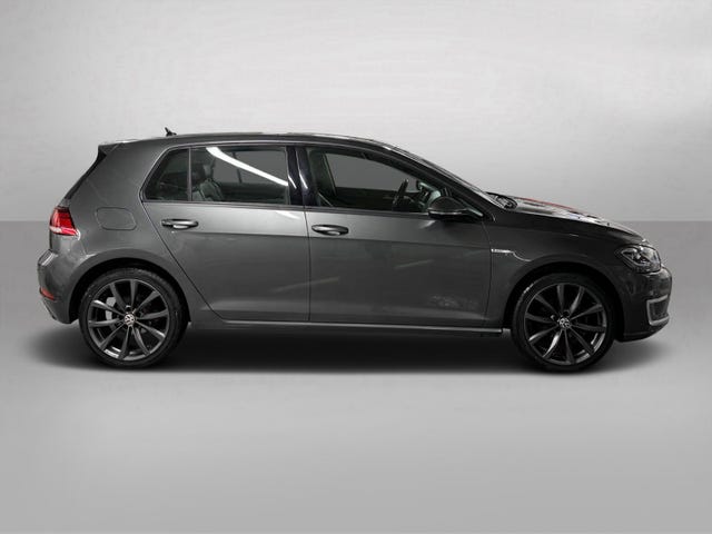 WVWZZZAUZJ8910598 2018 VOLKSWAGEN GOLF-4