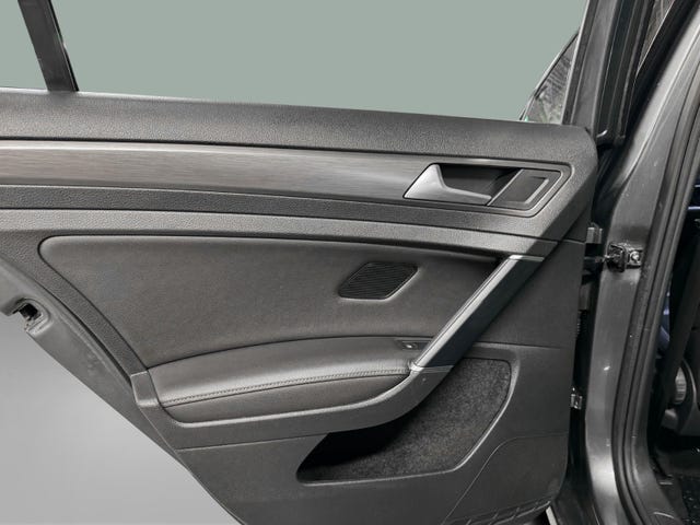 2018 VOLKSWAGEN GOLF - 20