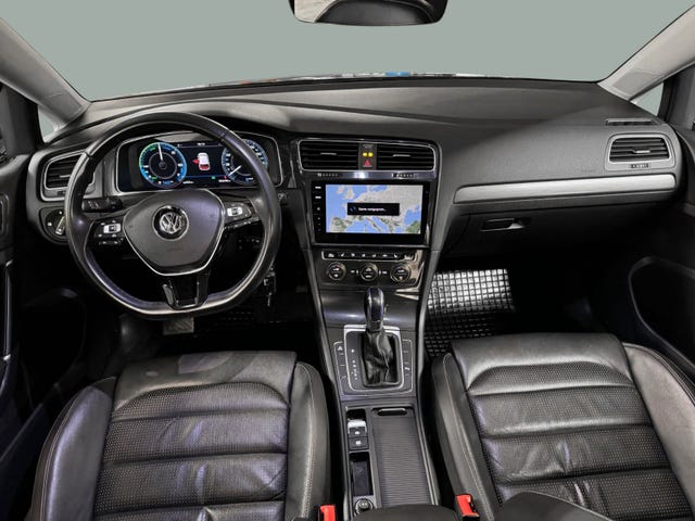 2018 VOLKSWAGEN GOLF - 13