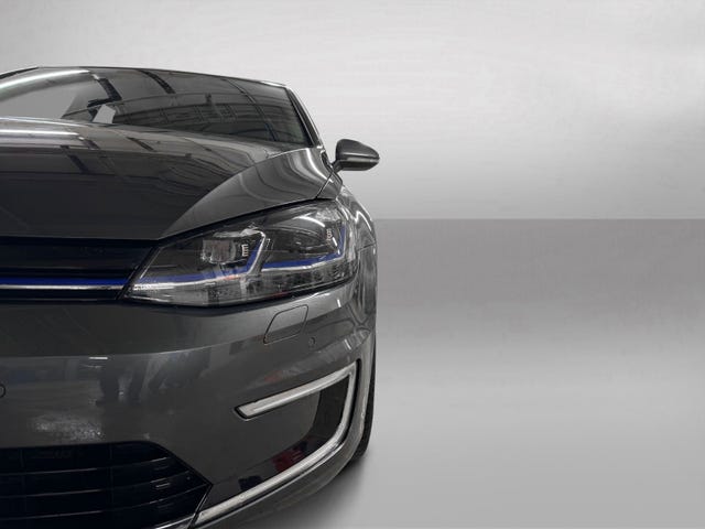 2018 VOLKSWAGEN GOLF - 28