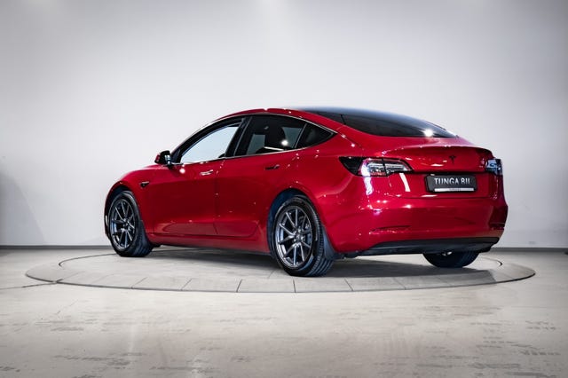 2019 TESLA MODEL 3 - 9