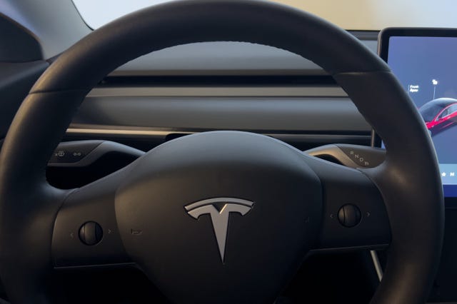 2019 TESLA MODEL 3 - 26