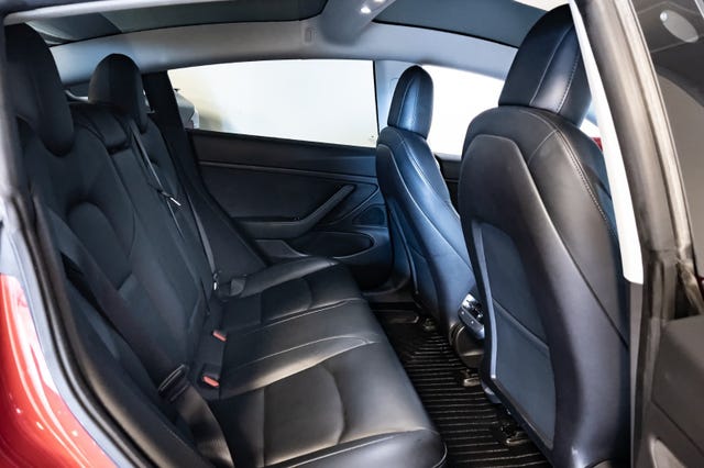 2019 TESLA MODEL 3 - 23