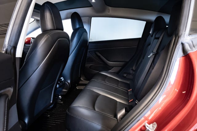 2019 TESLA MODEL 3 - 22