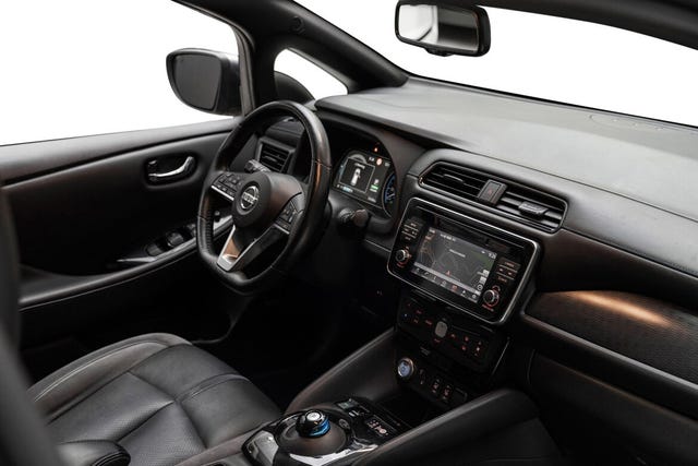 2018 NISSAN LEAF - 21