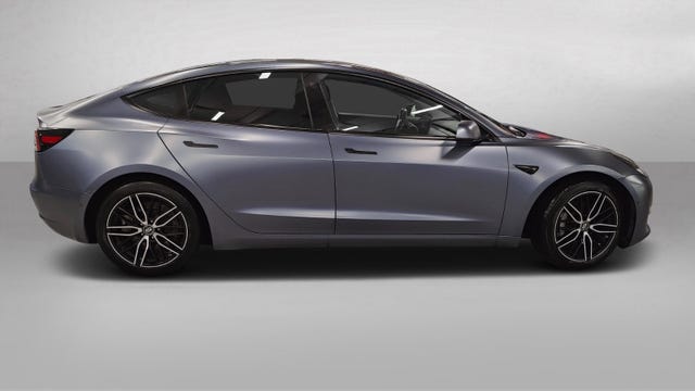 5YJ3E7EB3KF236325 2019 TESLA MODEL 3-5