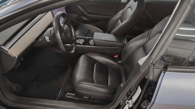2019 TESLA MODEL 3 - 11
