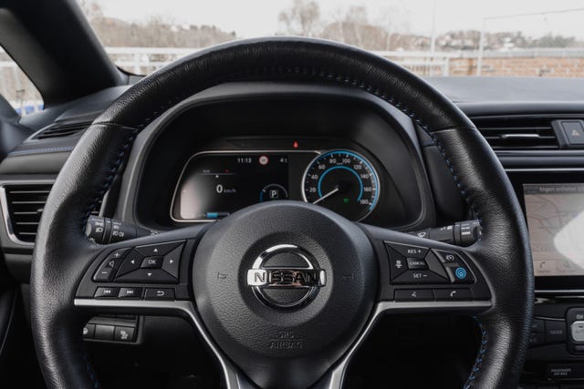 2021 NISSAN LEAF - 13