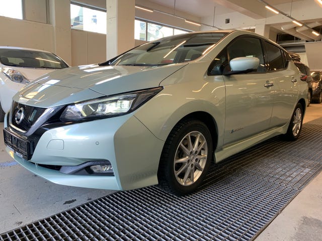 SJNFAAZE1U0011497 2018 NISSAN LEAF-5